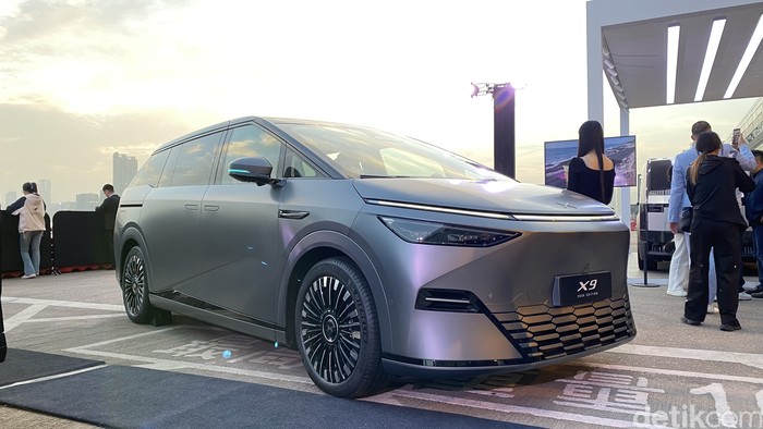 Mobil China Sekarang Punya Teknologi Otonom, Cocok Dipakai di Indonesia?